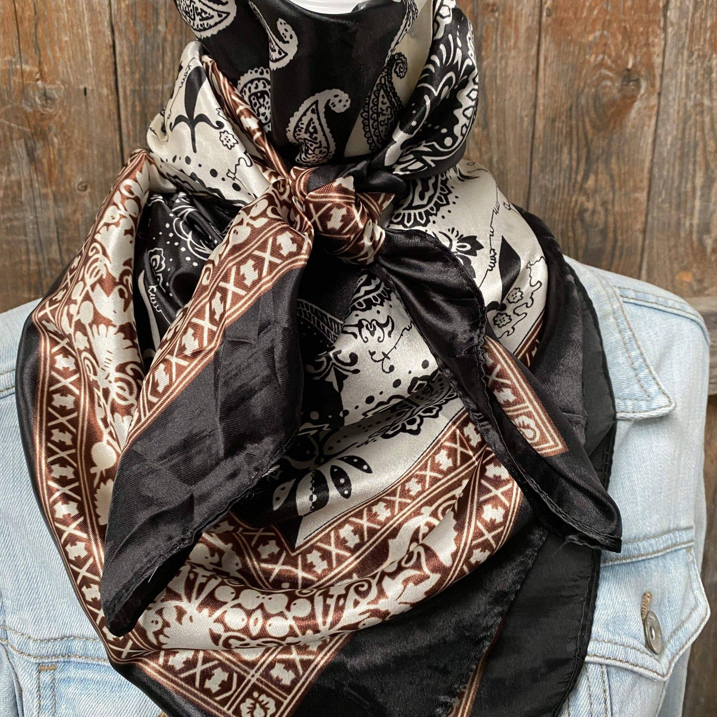 Tvåfärgad svart paisley Wild rag