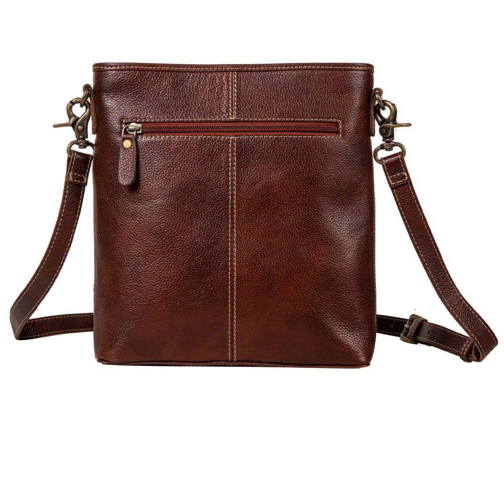 Crossbody i Äkta Läder & Kohud