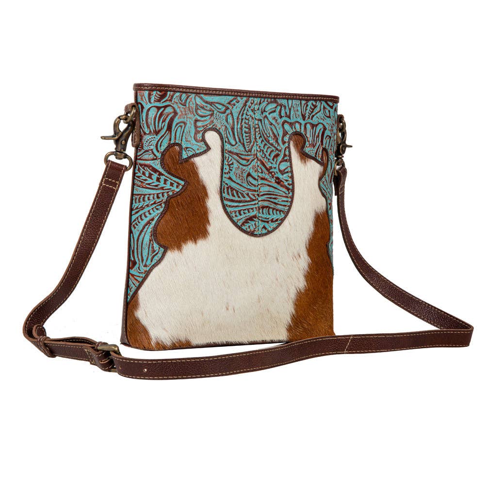 Crossbody i Äkta Läder & Kohud