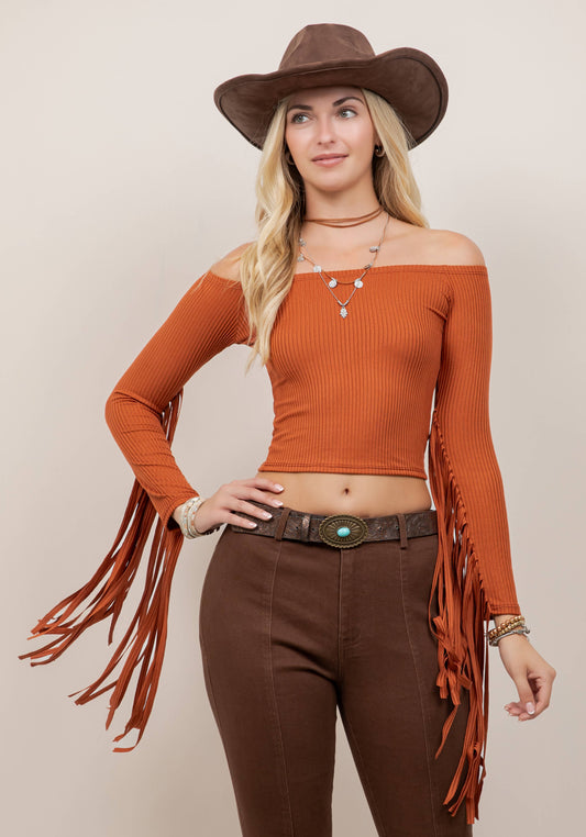 Rostfärgad off-shoulder topp med fransar