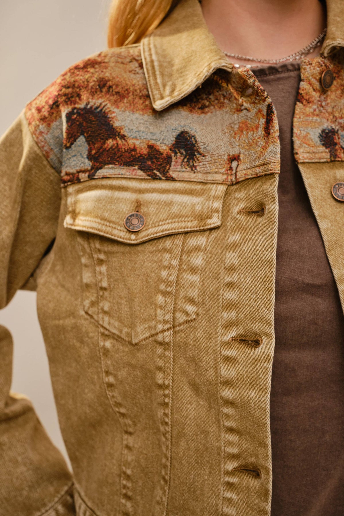 Western Tapestry - Denimjacka med hästmotiv