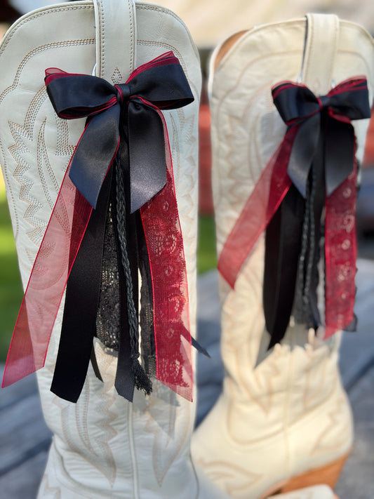 Svart Boot Bow