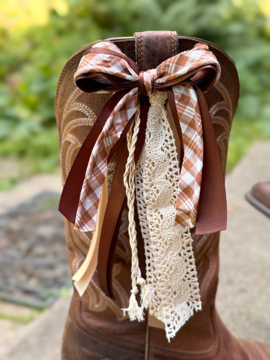 Vintage Boot Bow