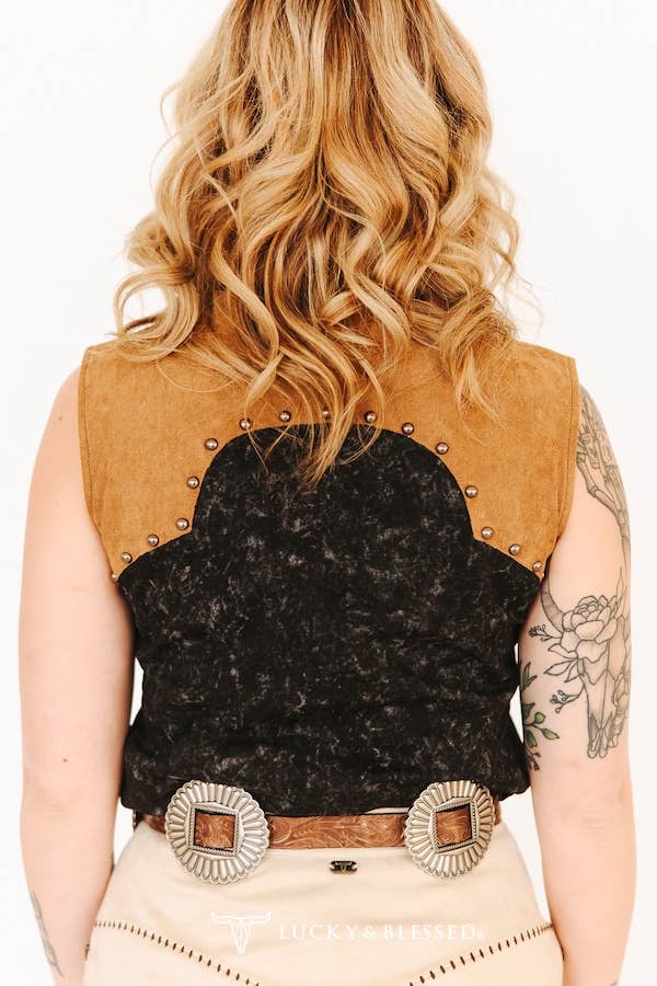 Howdy Cowgirl – Svart westernlinne med nitar