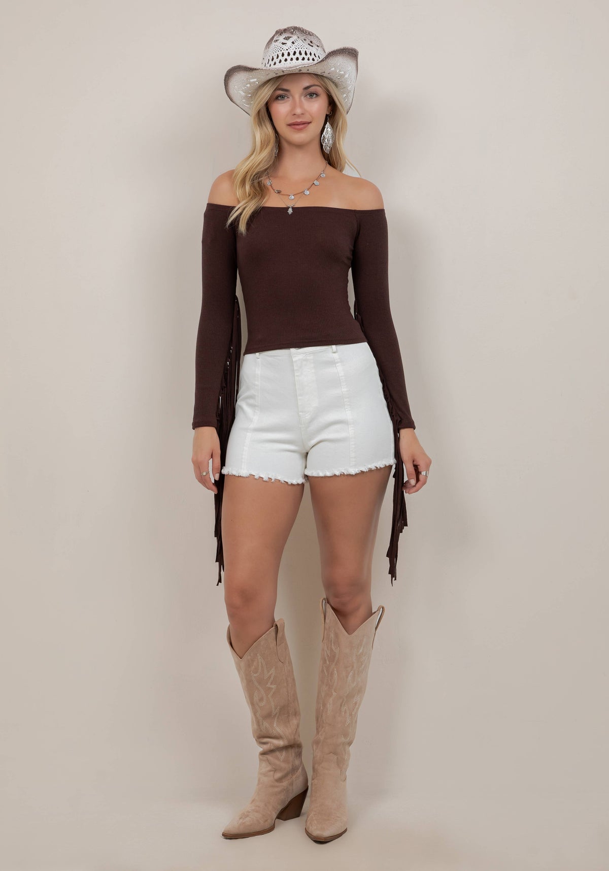 Brun off shoulder-topp med fransar