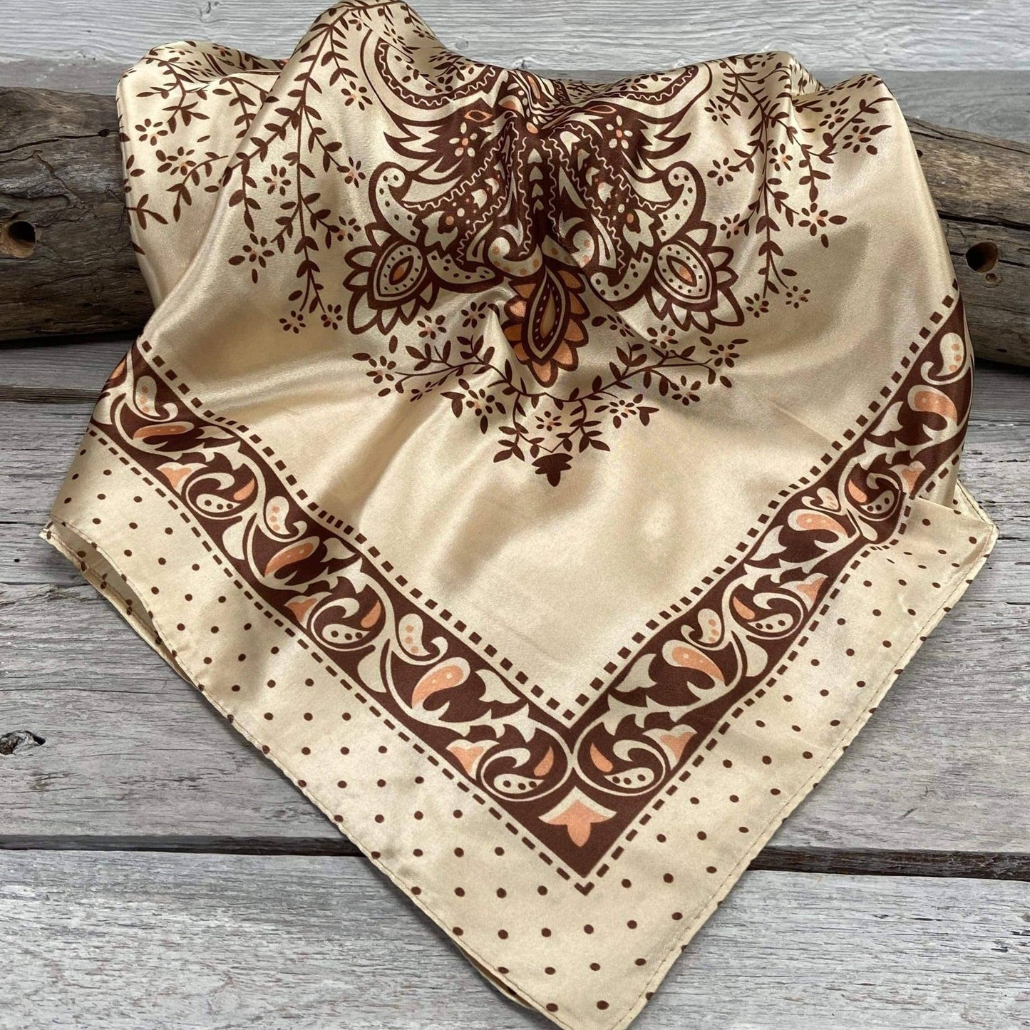 Beige/Brun prickig Wild Rag
